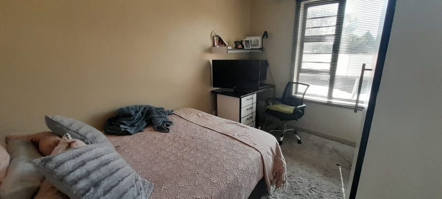 2 Bedroom Property for Sale in Potchefstroom South North West